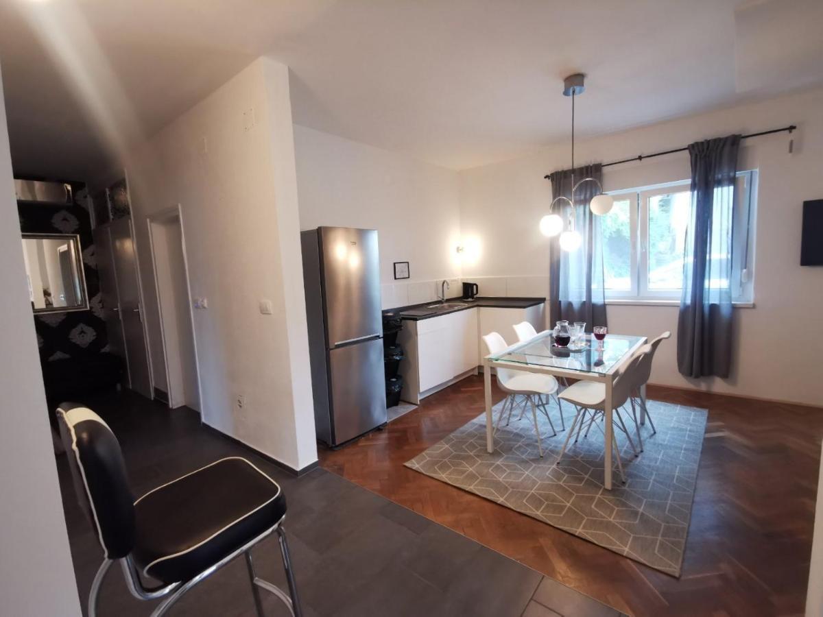 Apartment Stella Danica Чатеж-об-Сави Экстерьер фото